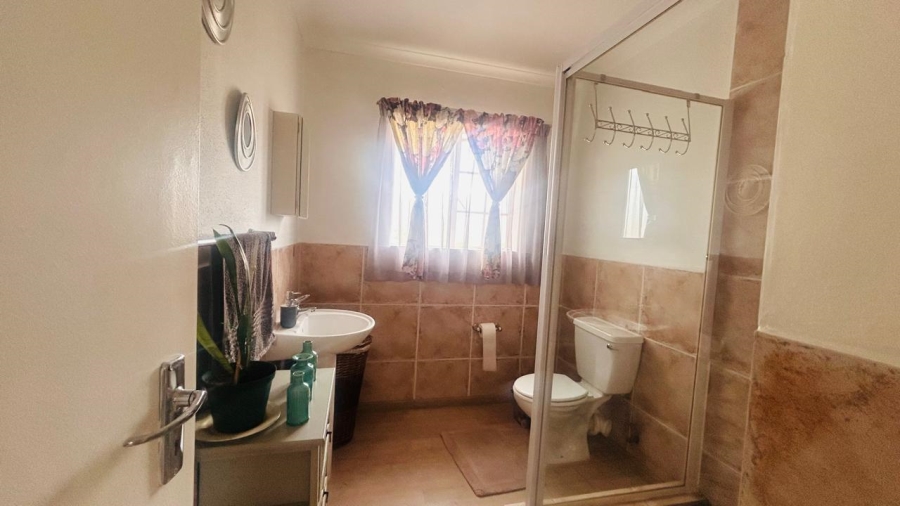 2 Bedroom Property for Sale in Sasolburg Ext 11 Free State